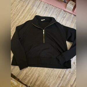 Crown & Ivy Womens Black Zip-Up Sweater